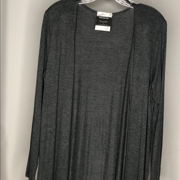 Charcoal Duster / Cardigan - Picture 4 of 8